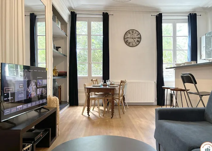 Le Jeanne D'arc - 4pers Pl Du Vieux Marche Apartment *